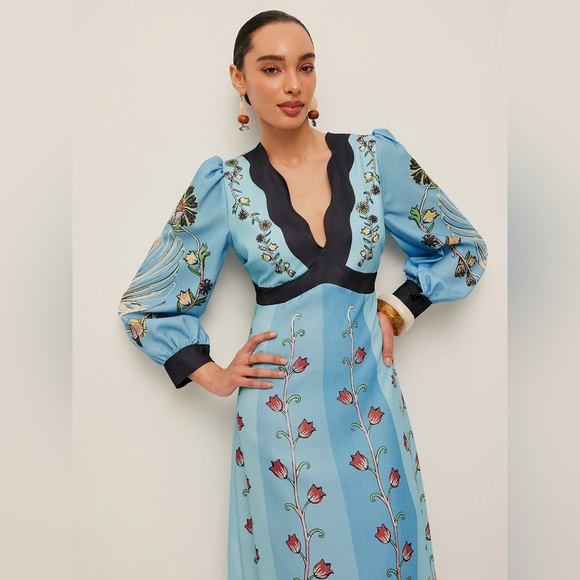 Commense Open-Back Puff Sleeve Floral Dress - Picture 6 of 12